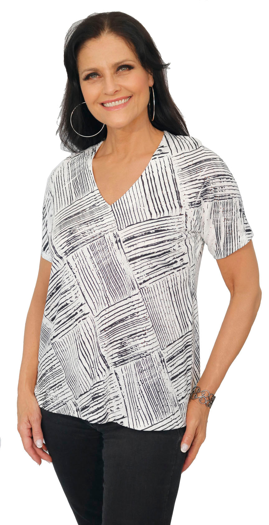 Impulse California black and white top with V-neck and short sleeves