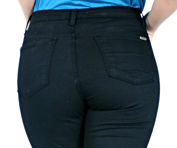 TrueSlim™ Black Starburst Stone Capri