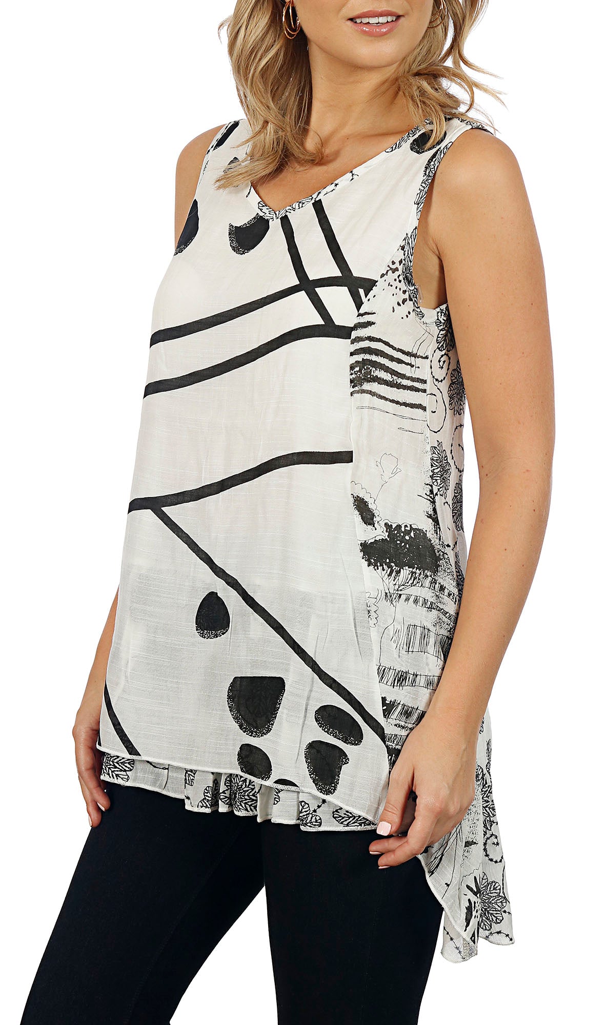 Impulse California Women’s Sleeveless Floral Tunic