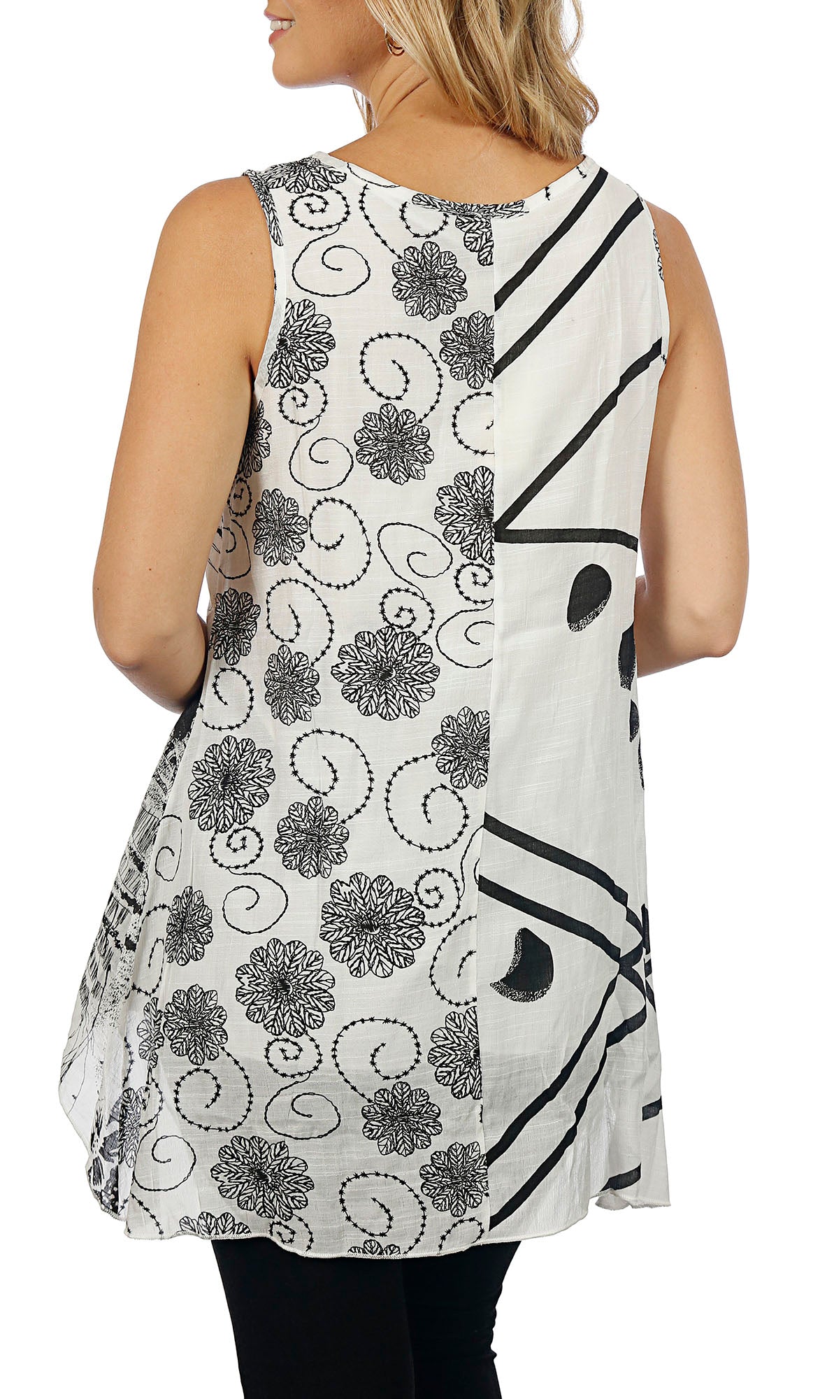 Impulse California Women’s Sleeveless Floral Tunic